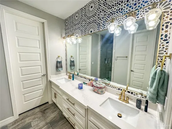 $2,500 | 4005 Water Lily Avenue, McAllen, TX 78504