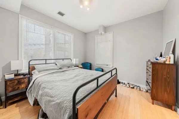 $4,600 | 1431-1433 Tremont Street, Unit 3, Boston, MA 02120