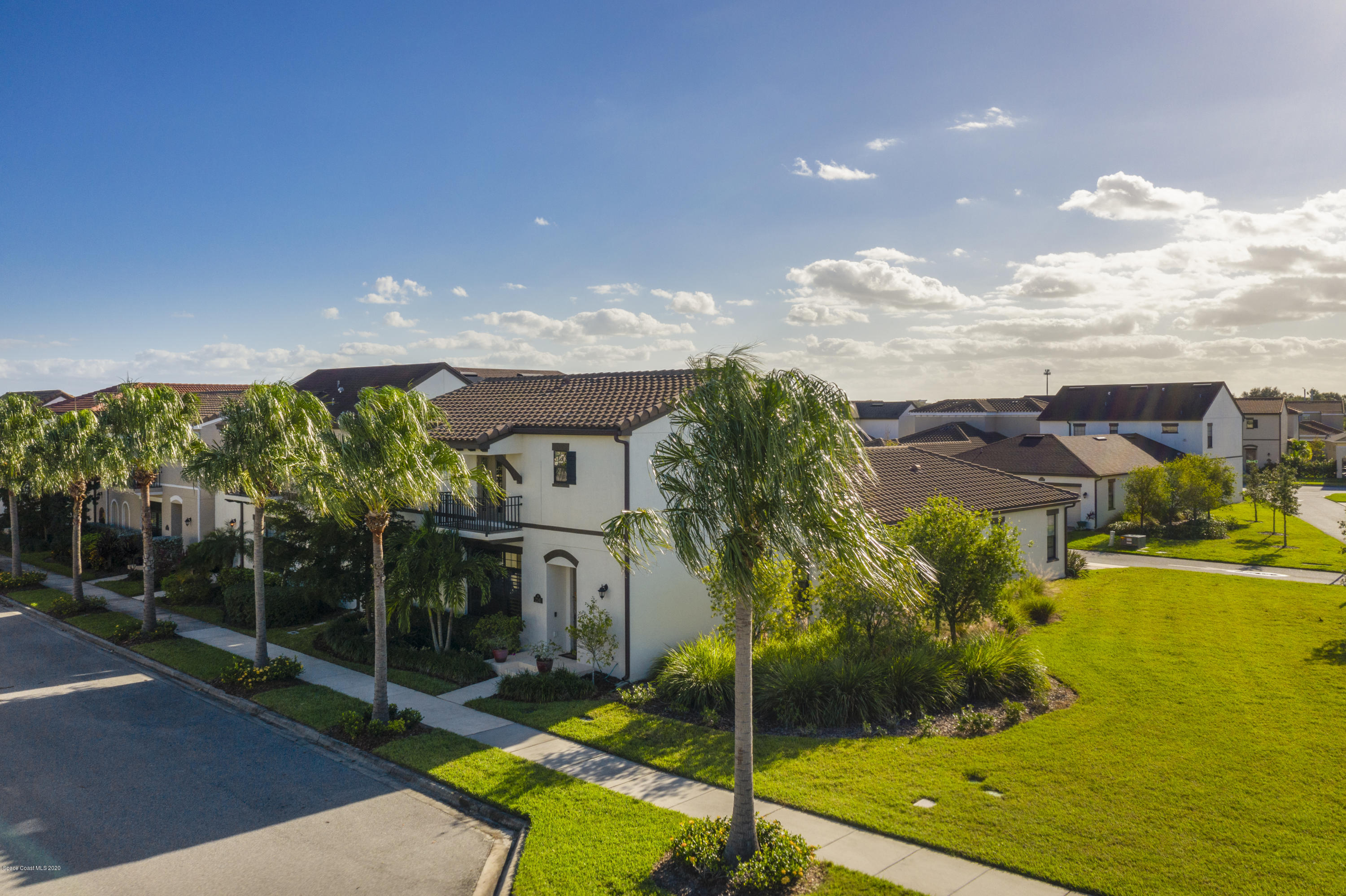 2241 Arrivas Way Melbourne, FL 32940 - Photo 2 of 35 2