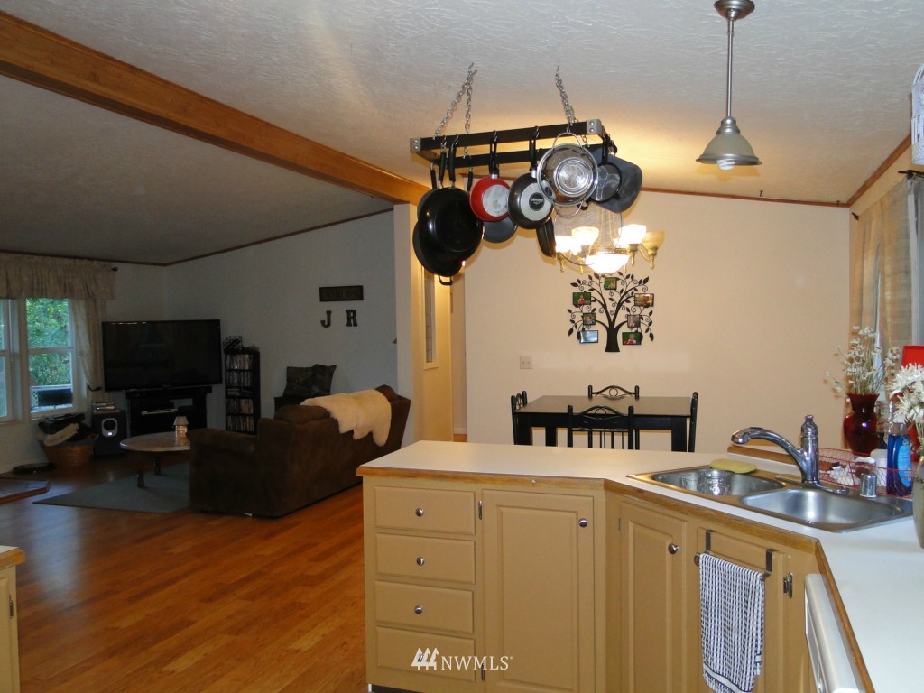 708 North Machias Road Lake Stevens, WA 98258 - Photo 3 of 13 Gallery Image 3