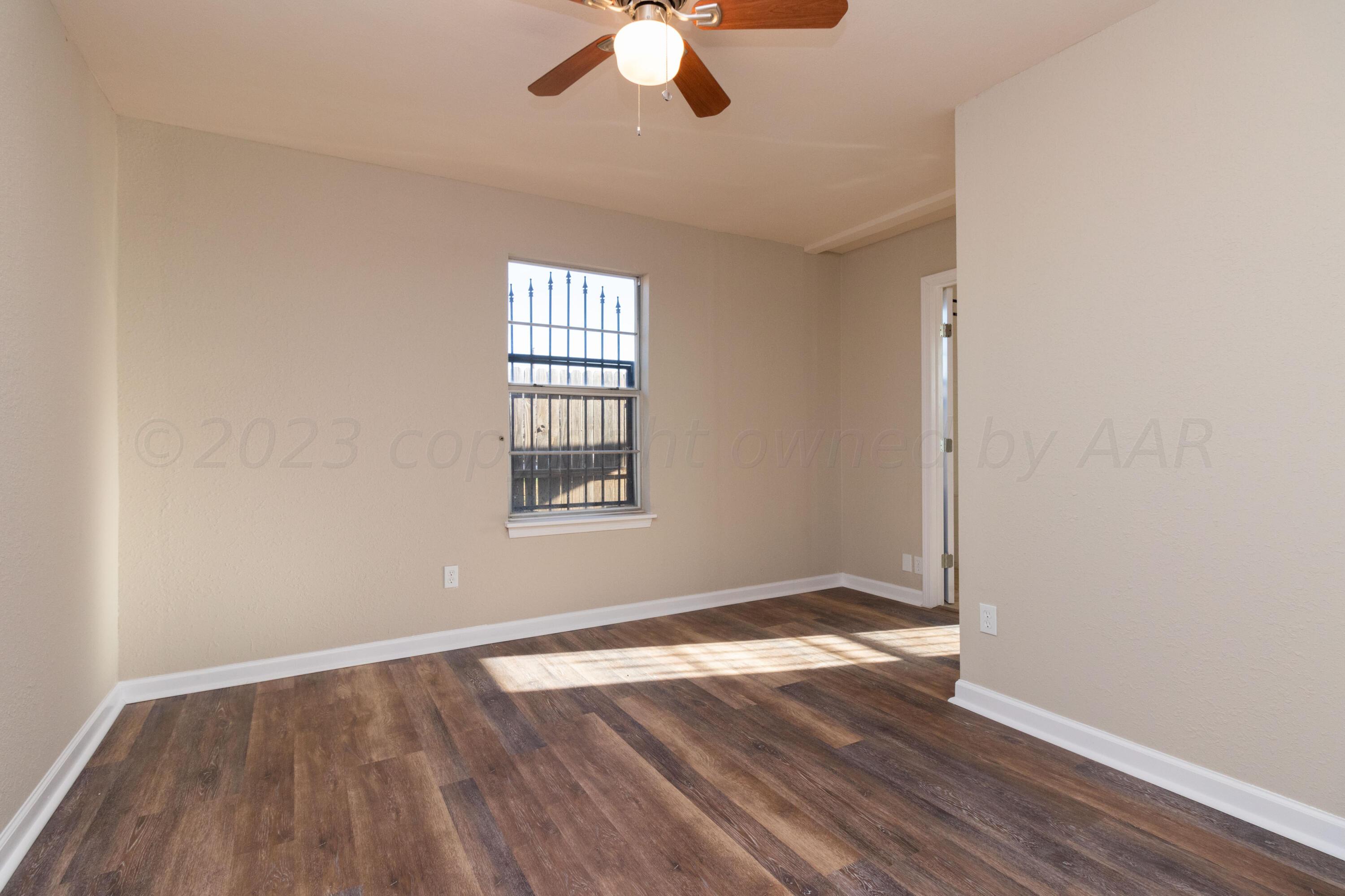 1612 Heather Street Amarillo, TX 79107 - Photo 11 of 31 den