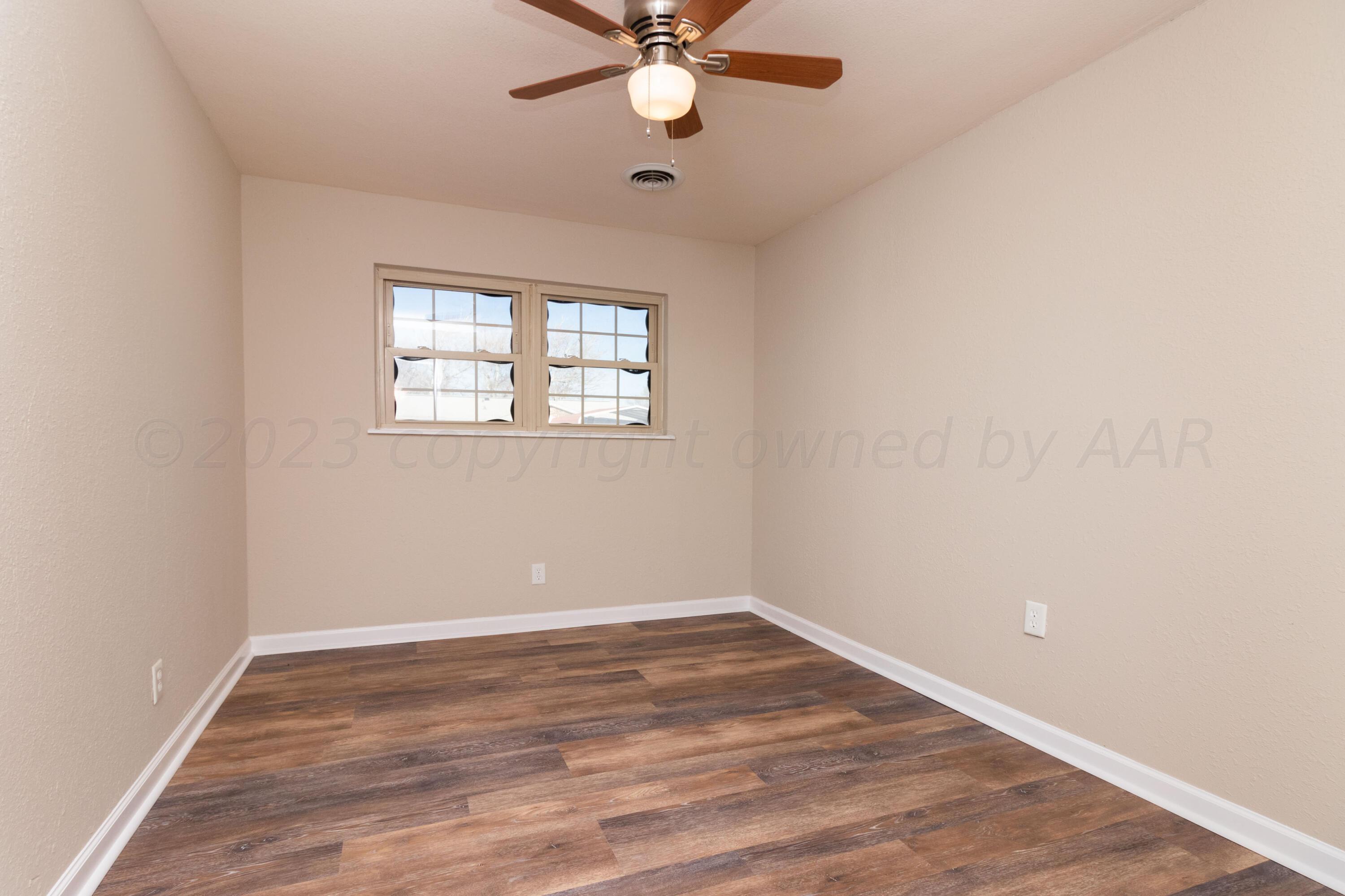1612 Heather Street Amarillo, TX 79107 - Photo 15 of 31 bedroom#2
