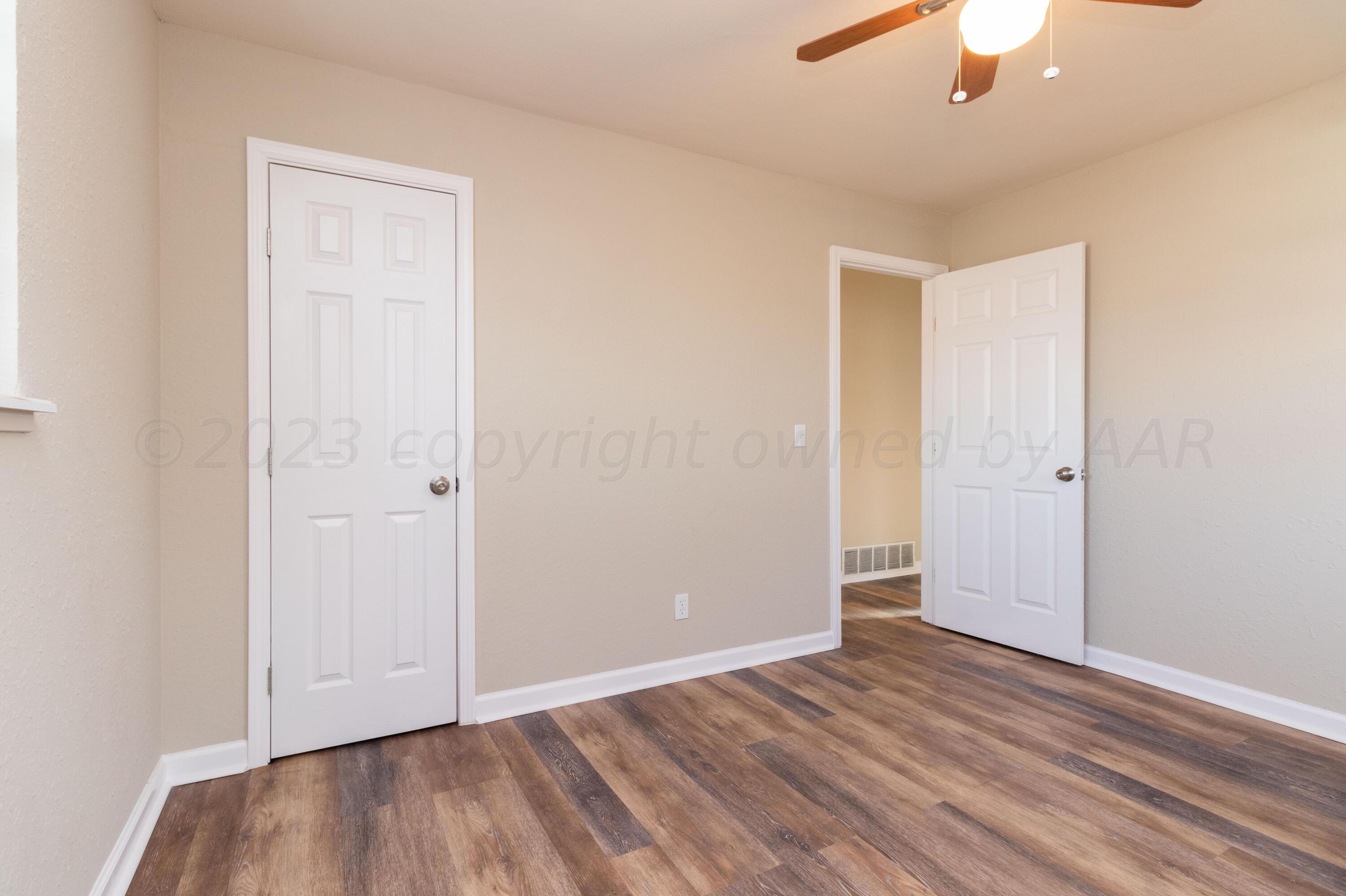 1612 Heather Street Amarillo, TX 79107 - Photo 18 of 31 bedroom#3