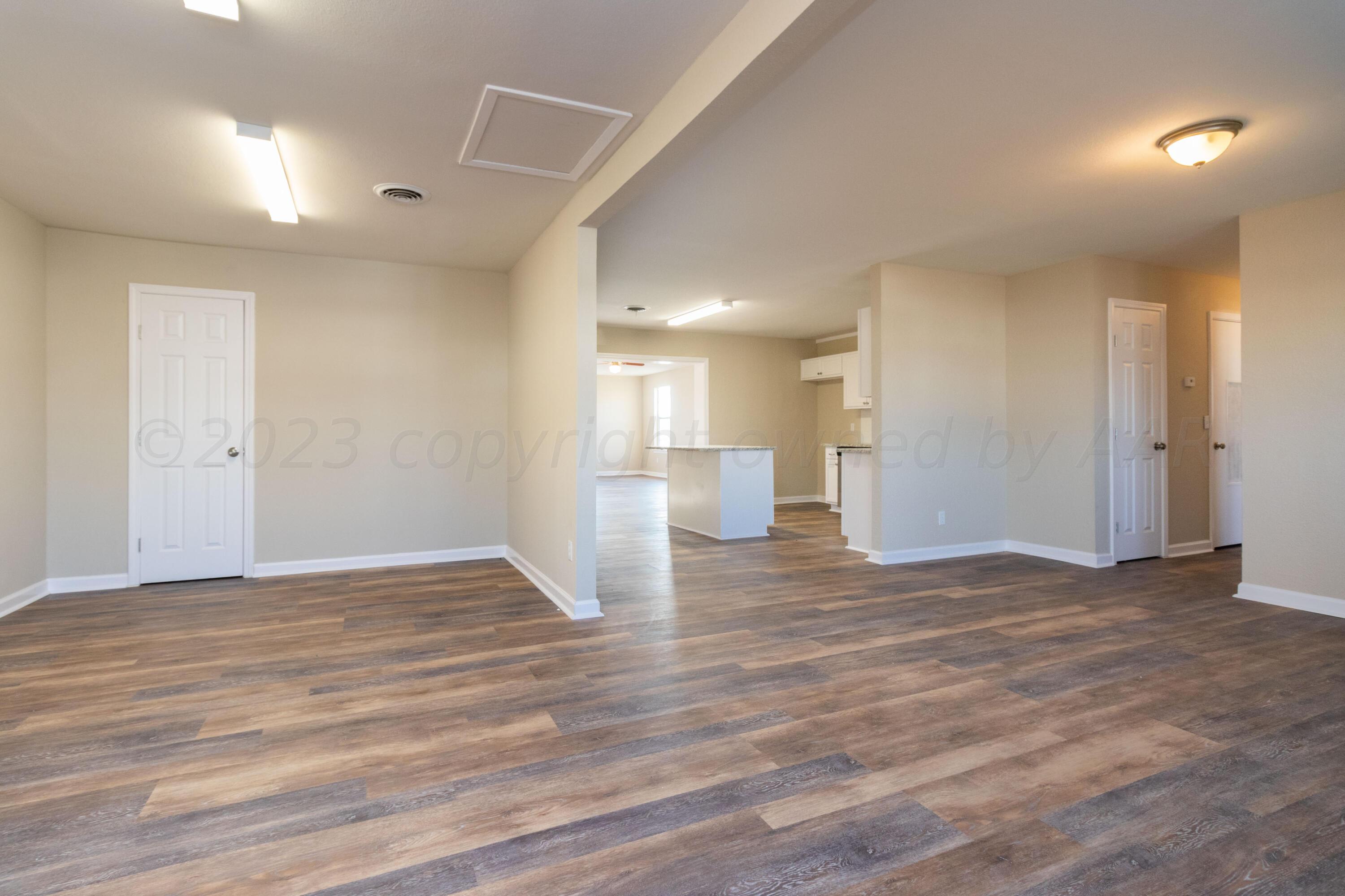 1612 Heather Street Amarillo, TX 79107 - Photo 4 of 31 game room
