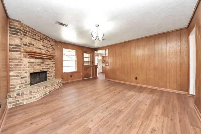 $179,000 | 5316 Lorraine Drive, Baytown, TX 77521