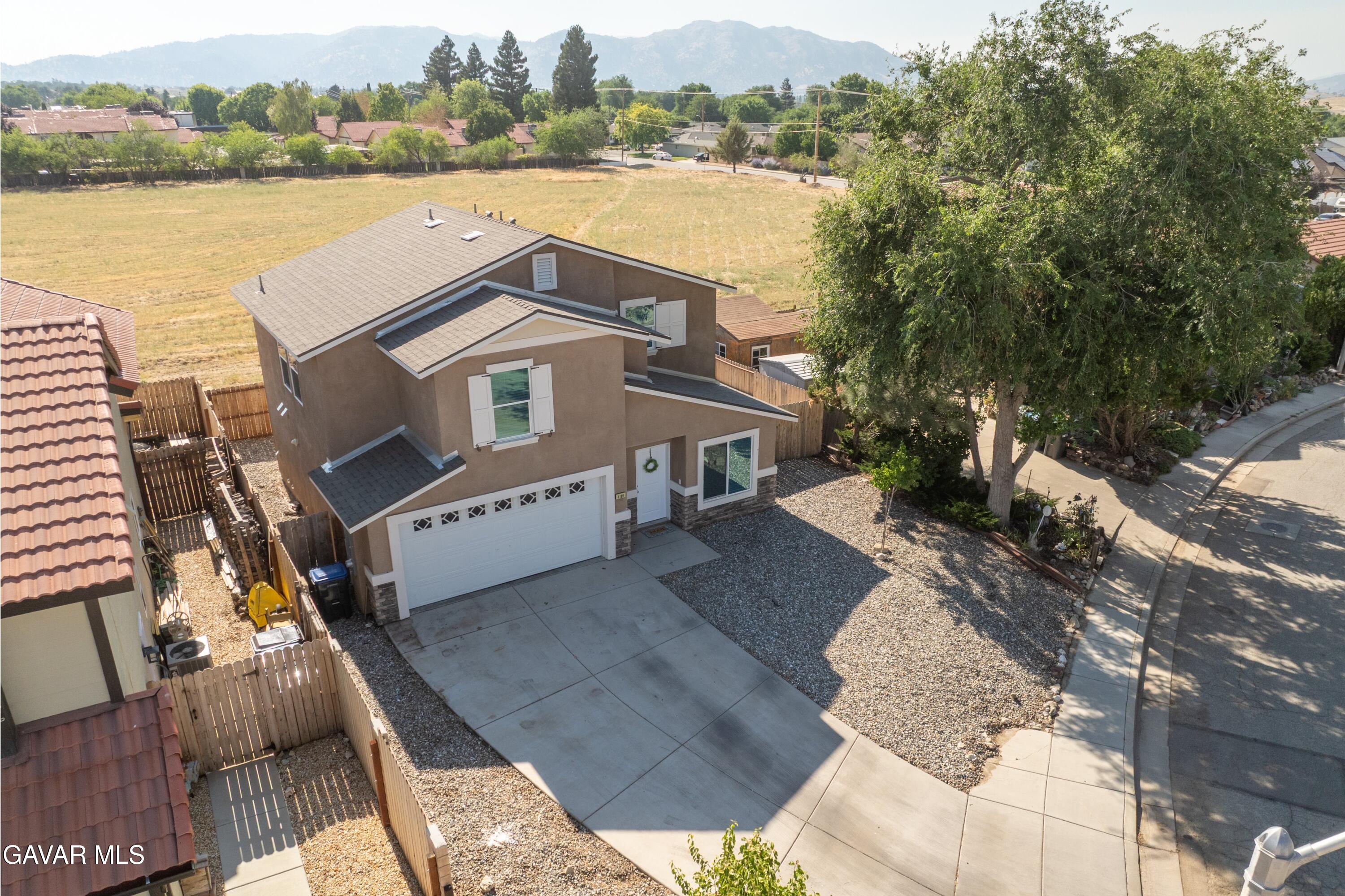 1109 Elm Street Tehachapi, CA 93561 - Photo 20 of 29 28-DJI_0026-HDR