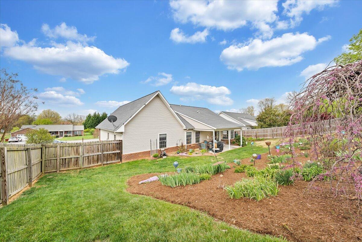 3511 Pinnacle Ridge Road Northeast Roanoke, VA 24012 - Photo 31 of 36 30-MIB06393
