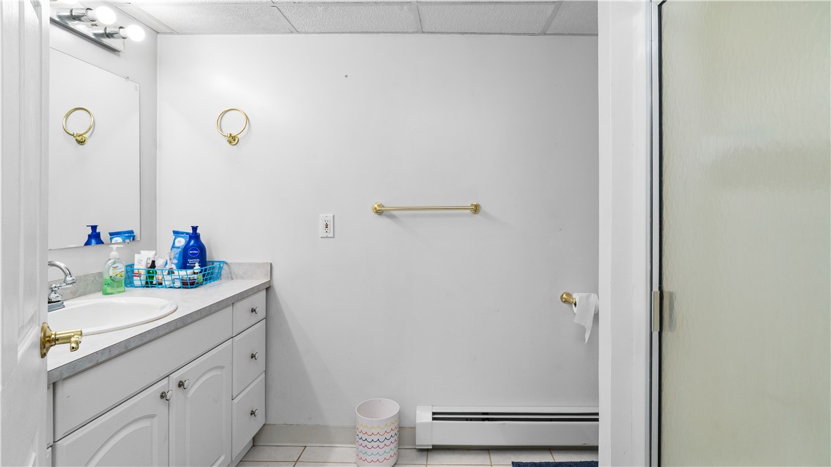 33 Dover Street Pawtucket, RI 02860 - Photo 25 of 35