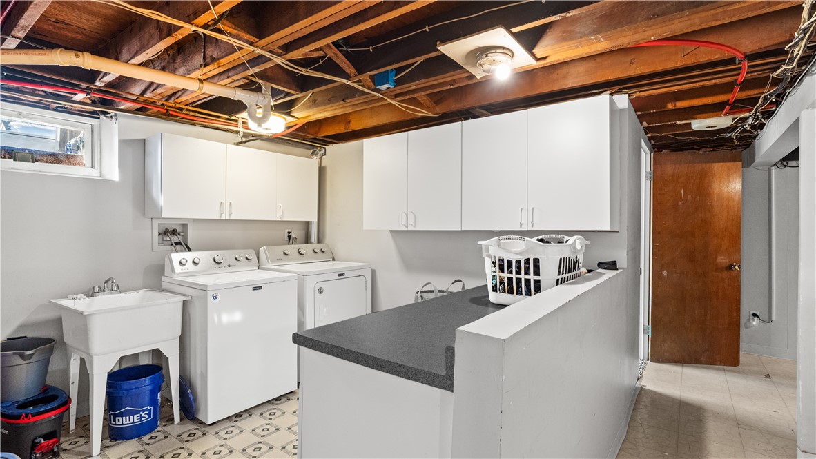 33 Dover Street Pawtucket, RI 02860 - Photo 29 of 35