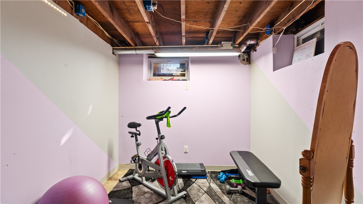 33 Dover Street Pawtucket, RI 02860 - Photo 30 of 35