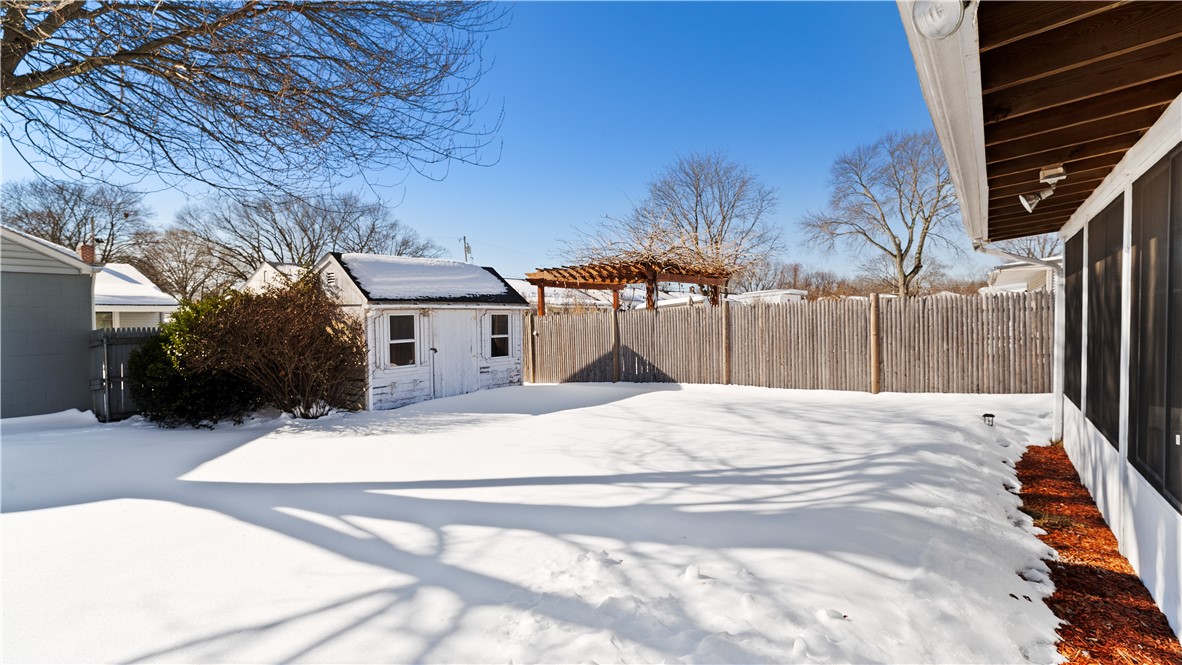 33 Dover Street Pawtucket, RI 02860 - Photo 31 of 35