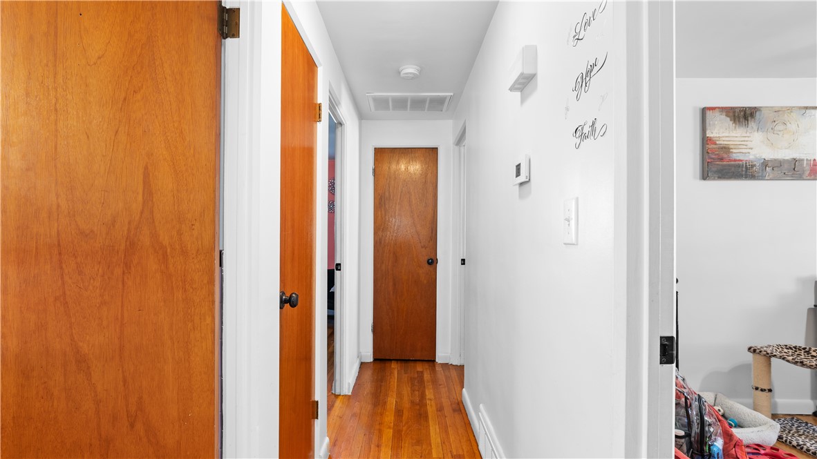 33 Dover Street Pawtucket, RI 02860 - Photo 7 of 35