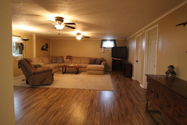 155 Eugene Harness Road Science Hill, KY 42553 - Photo 32 of 101 IMG_5578