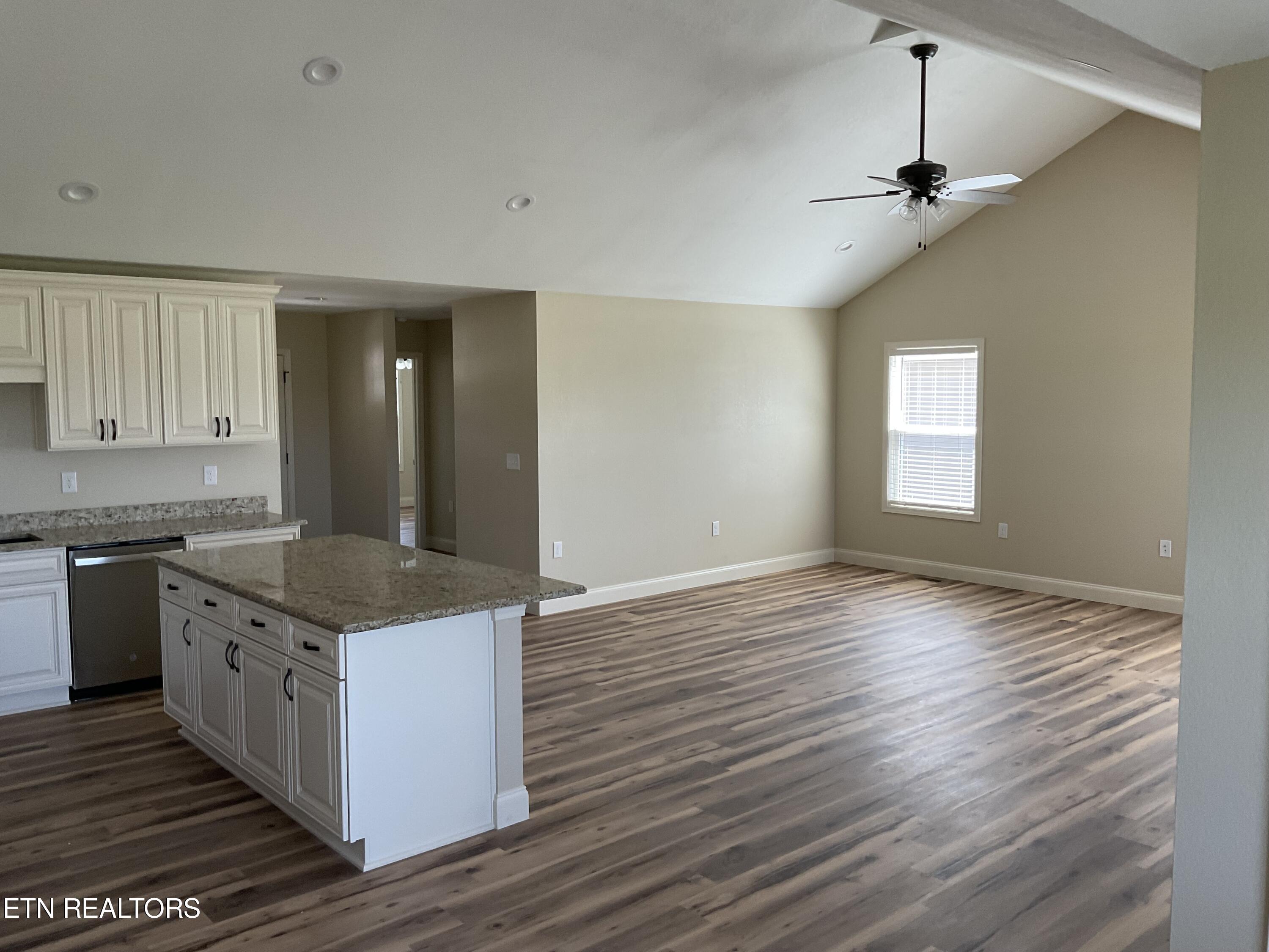 1357 Cook Road Crossville, TN 38555 - Photo 4 of 11 IMG_0535