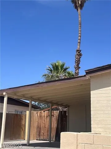 $1,100 | 1600 East Nelson Avenue, Unit 1A, North Las Vegas, NV 89030