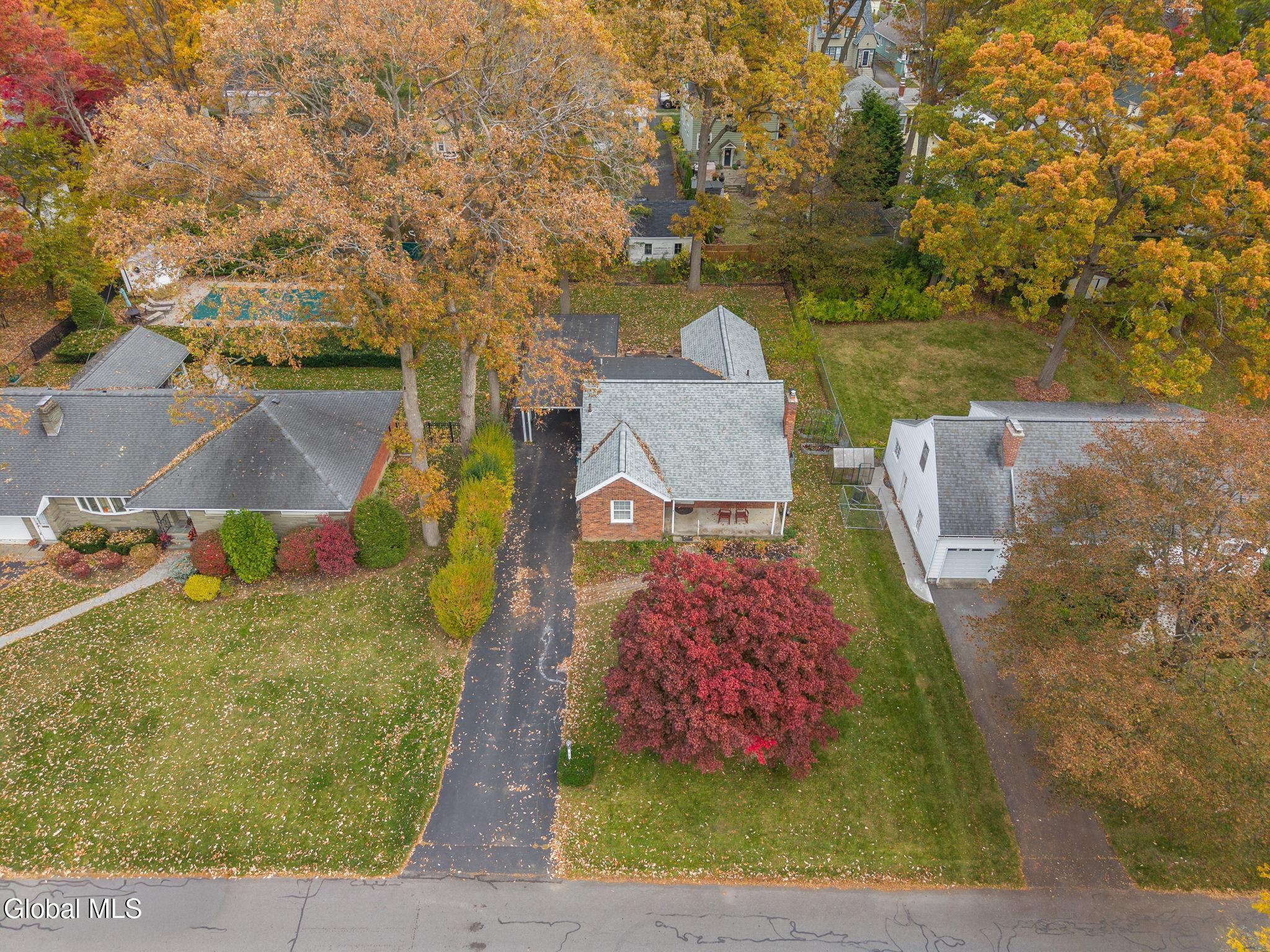 1356 Lexington Avenue Schenectady, NY 12309 - Photo 40 of 41 40