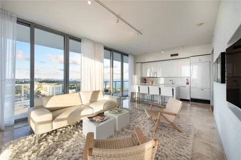 $850,000 | 3470 East Coast Avenue, Unit H2504, Miami, FL 33137