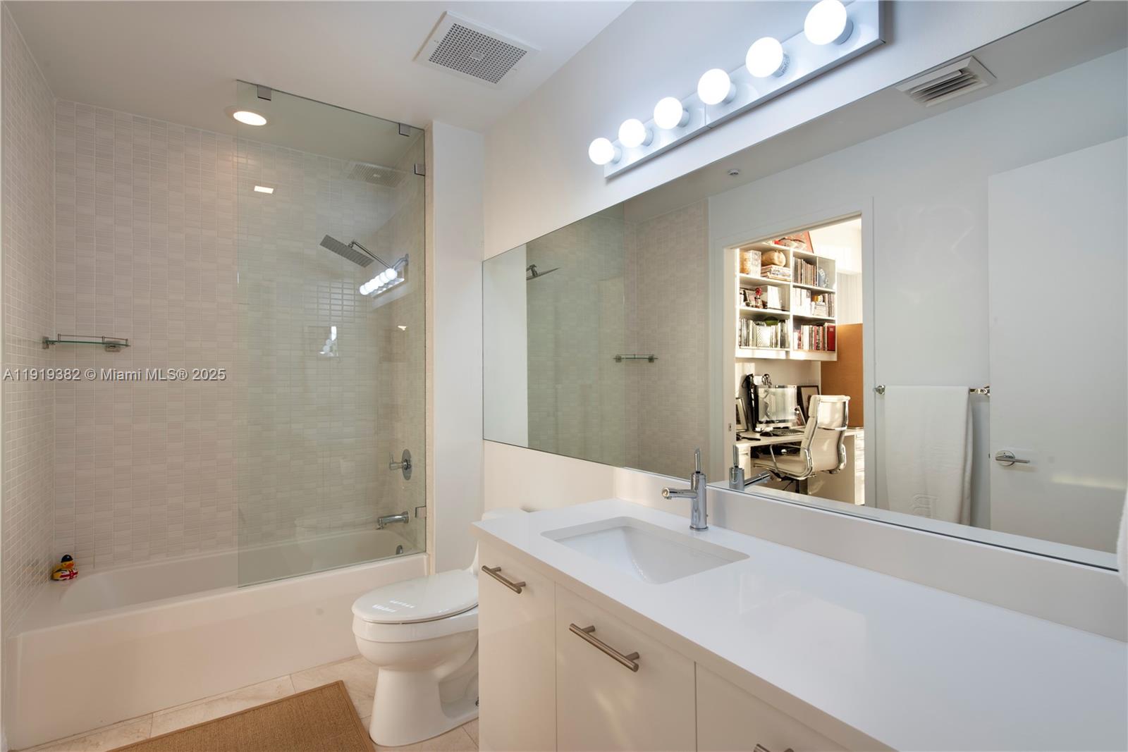 3470 East Coast Avenue, Unit H2504 Miami, FL 33137 - Photo 15 of 43