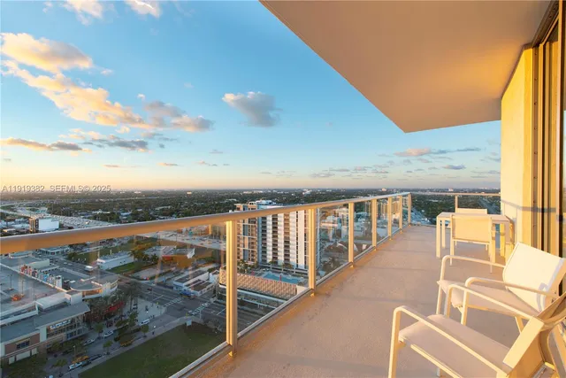 $850,000 | 3470 East Coast Avenue, Unit H2504, Miami, FL 33137