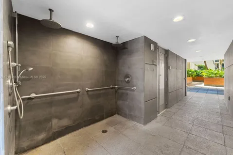 $850,000 | 3470 East Coast Avenue, Unit H2504, Miami, FL 33137