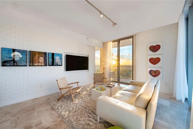 $850,000 | 3470 East Coast Avenue, Unit H2504, Miami, FL 33137