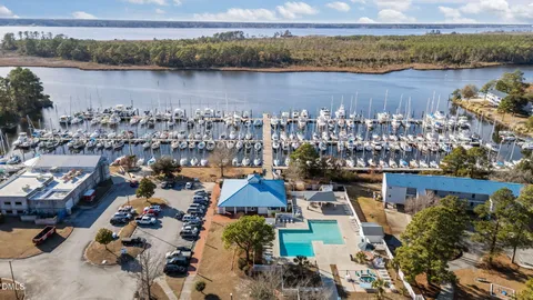 $399,900 | 1218 Petite Terre Court, New Bern, NC 28560