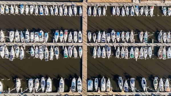 $399,900 | 1218 Petite Terre Court, New Bern, NC 28560