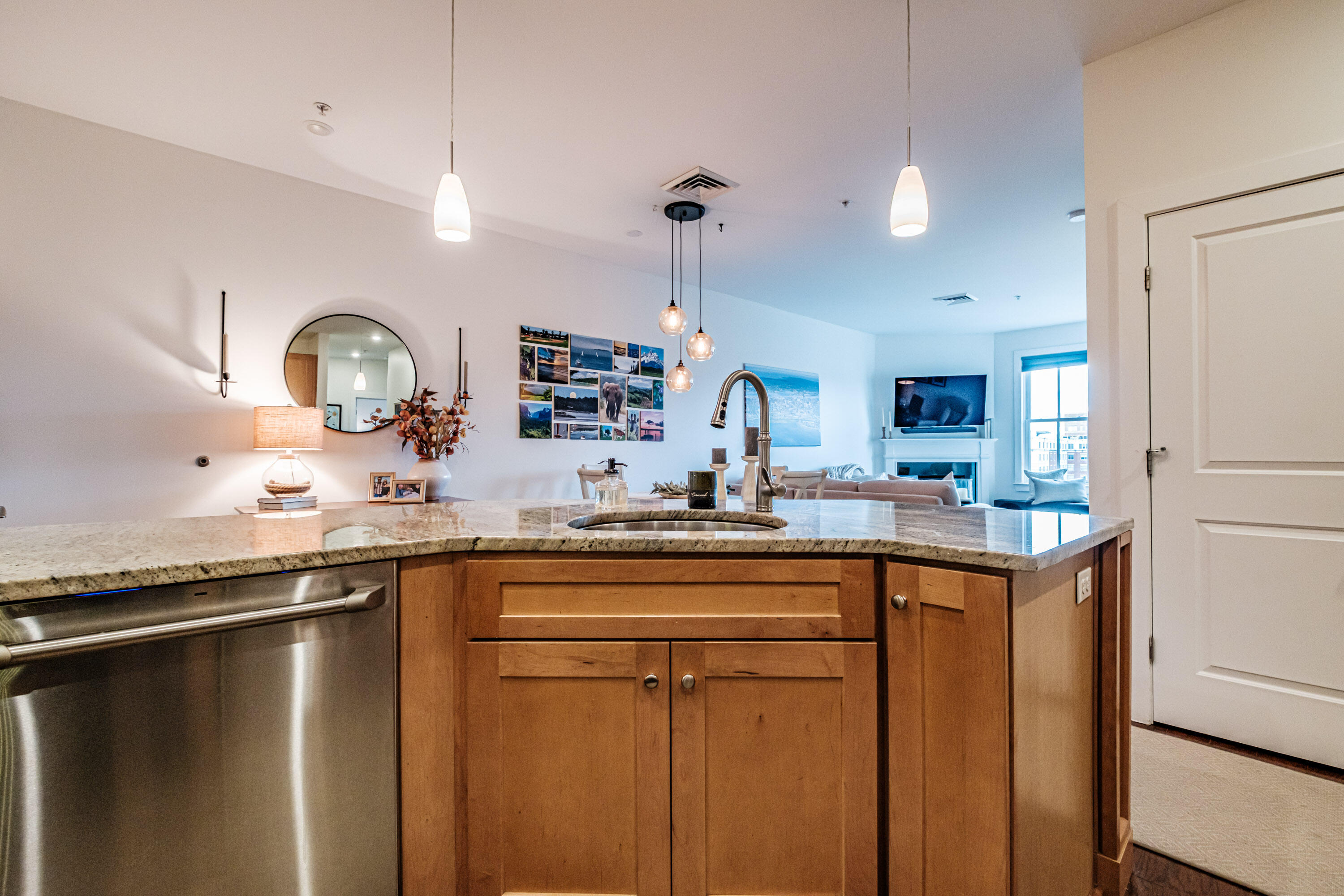 15 Middle Street, Unit 403 Portland, ME 04101 - Photo 25 of 66 20250917gp-60029