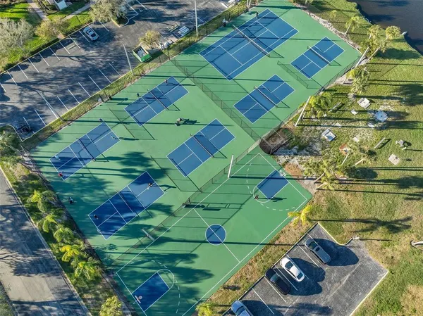 $2,000 | 5107 Salmon Drive Southeast, Unit C, St. Petersburg, FL 33705