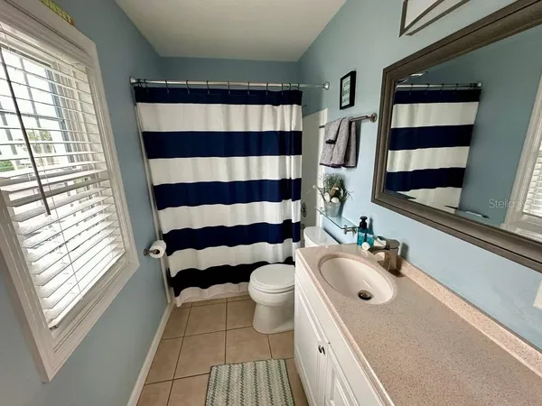 $2,000 | 5107 Salmon Drive Southeast, Unit C, St. Petersburg, FL 33705