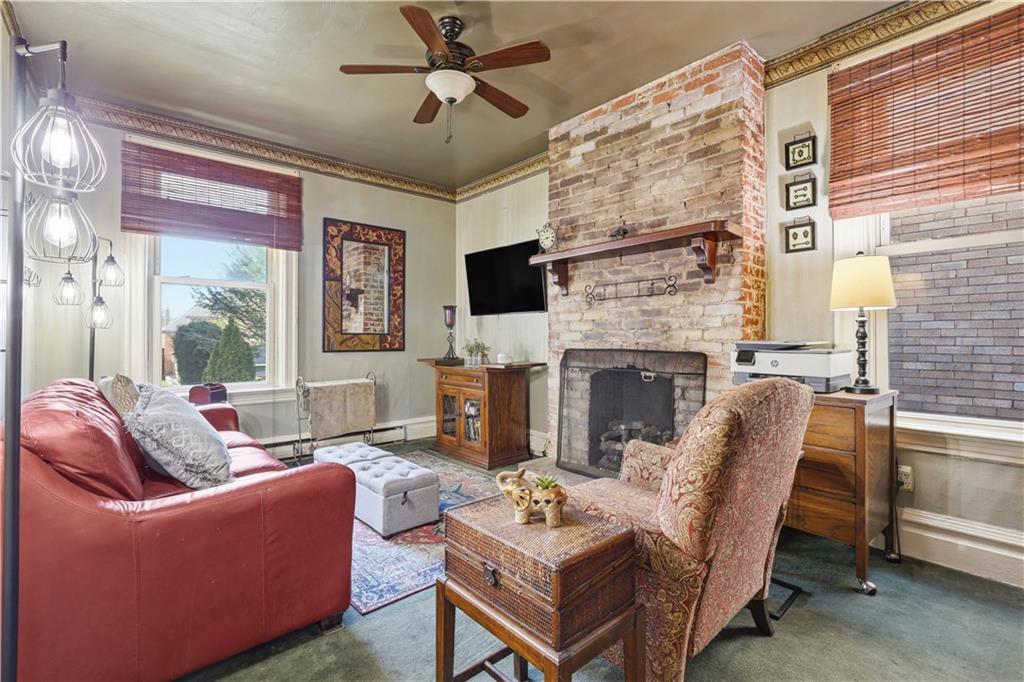419 Hampton Street Pittsburgh, PA 15221 - Photo 23 of 49