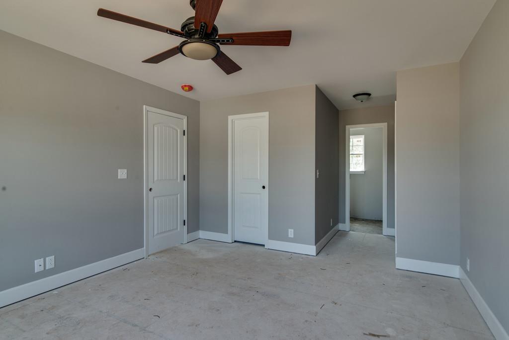 990 Hooper Road Charlotte, TN 37036 - Photo 14 of 23 Gallery Image 14