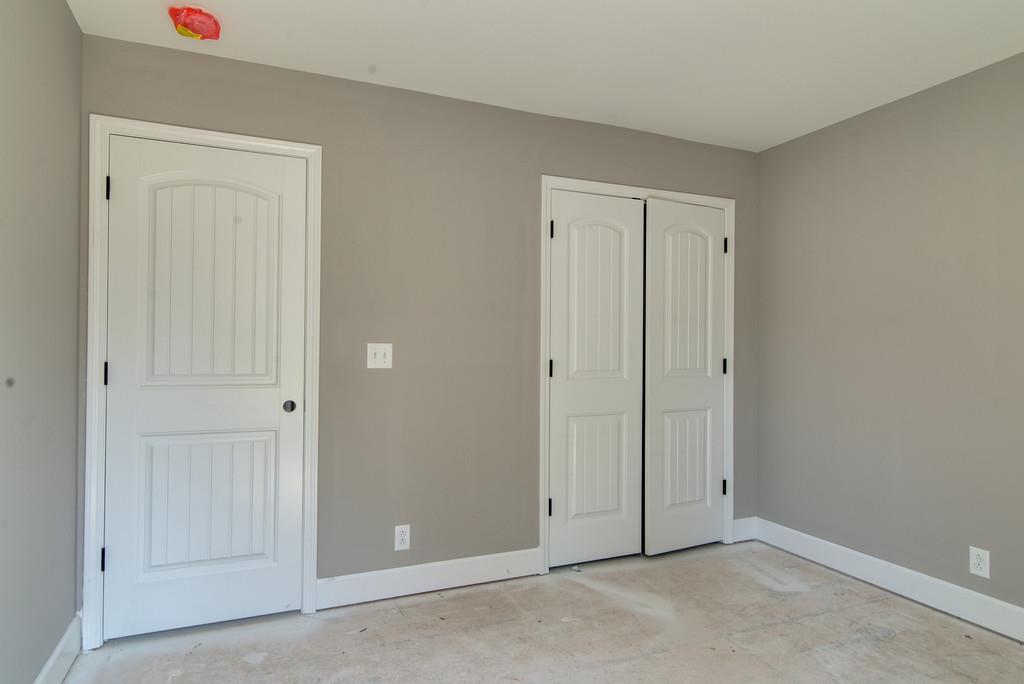 990 Hooper Road Charlotte, TN 37036 - Photo 20 of 23 Gallery Image 20