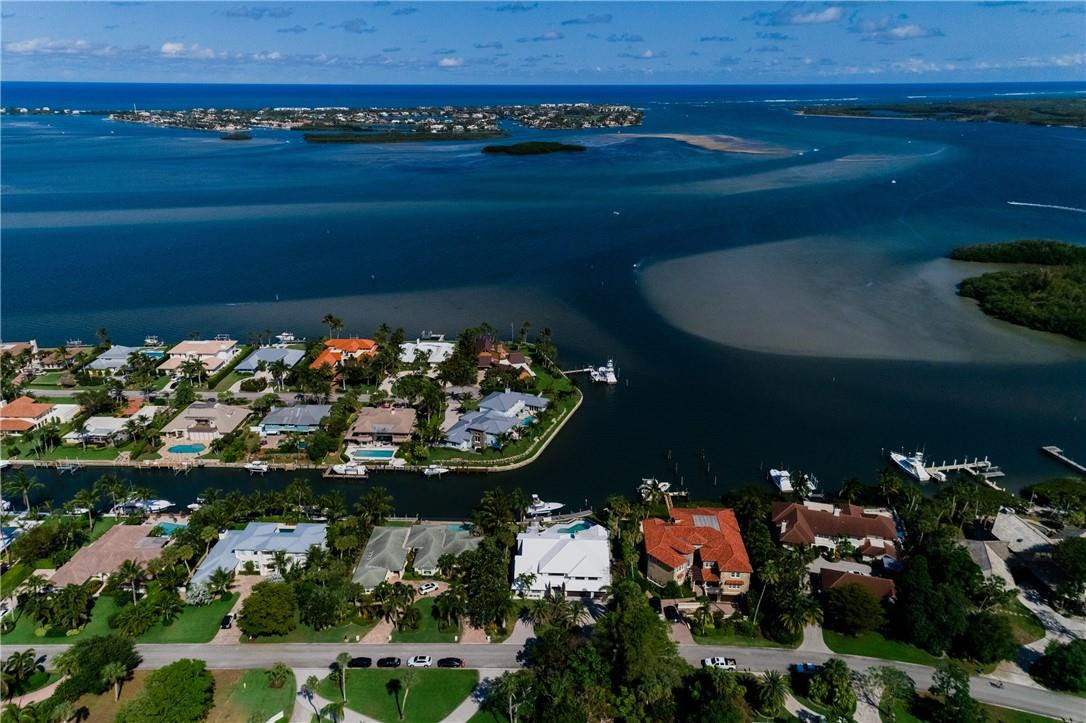 18 East High Point Road Stuart, FL 34996 - Photo 3 of 76 Photo 3