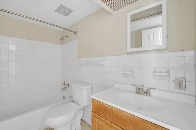 $75,000 | 2325 West Pensacola Street, Unit 156, Tallahassee, FL 32304