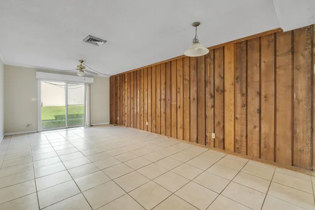 $75,000 | 2325 West Pensacola Street, Unit 156, Tallahassee, FL 32304