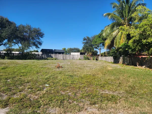 $75,000 | 1591 Northwest 19th Avenue, Pompano Beach, FL 33069
