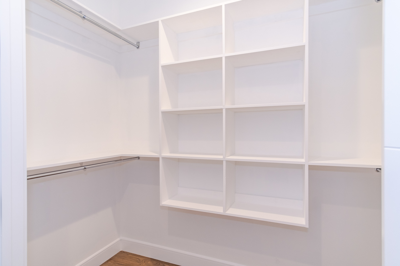4639 South Indiana Avenue Chicago, IL 60615 - Photo 17 of 24 a view of an empty walk in closet