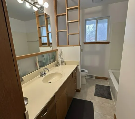 $189,900 | 421 North Illinois, Atwood, IL 61913