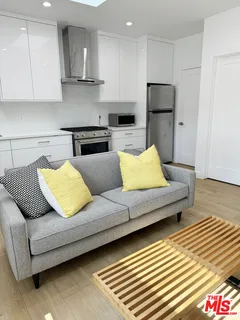 $2,850 | 2650 Tilden Avenue, Los Angeles, CA 90064