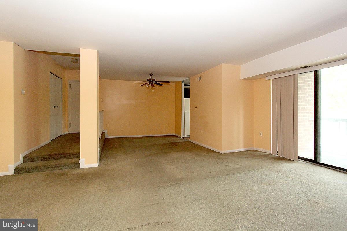 15702 Dorset Road, Unit 103 Laurel, MD 20707 - Photo 14 of 30 Living Room