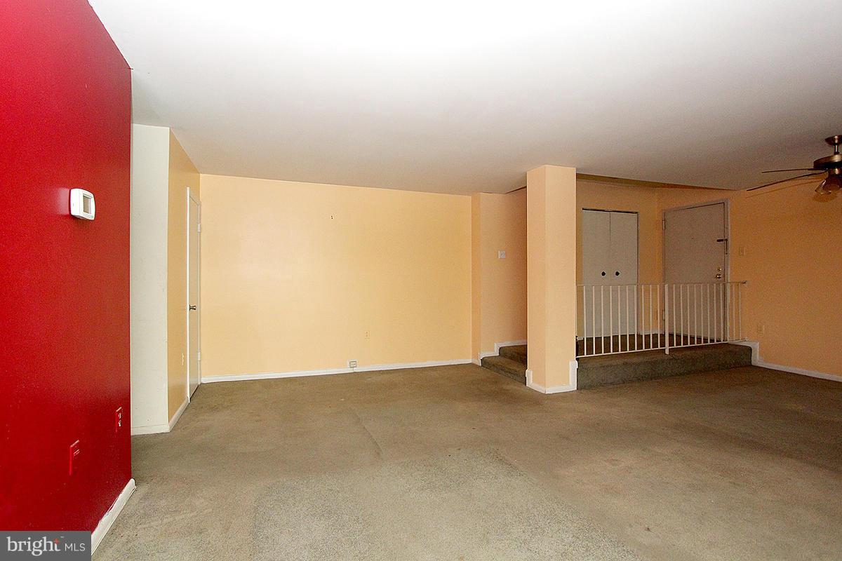 15702 Dorset Road, Unit 103 Laurel, MD 20707 - Photo 16 of 30 Living Room