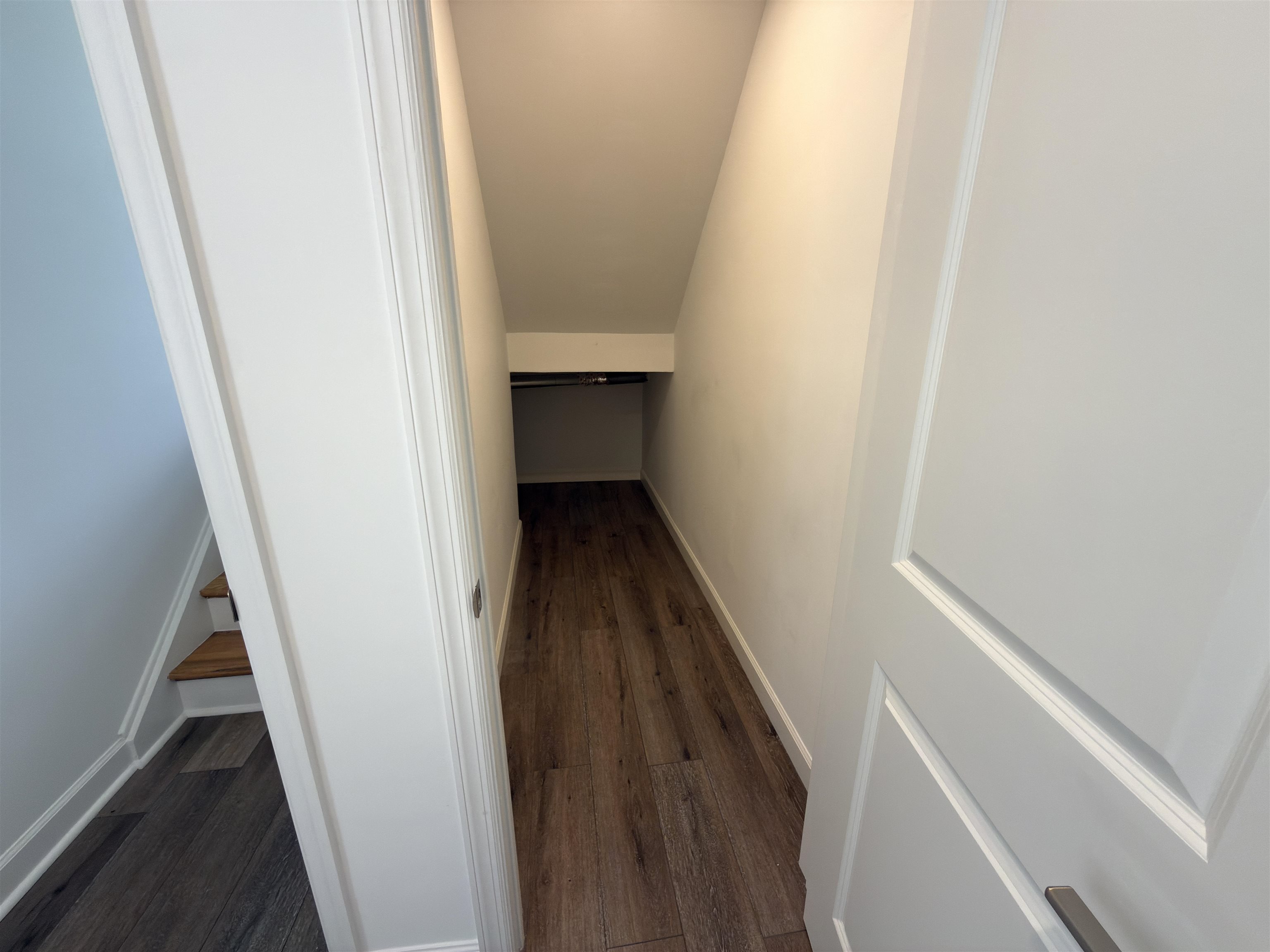 531 Day Avenue, Unit 1 Ridgefield, NJ 07657 - Photo 30 of 32 a view of stairs