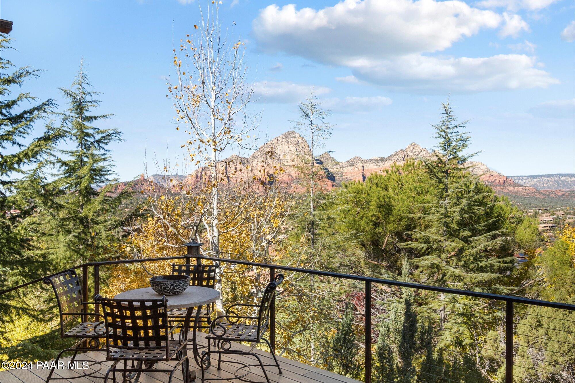 5 Mingus Mountain Road Sedona, AZ 86336 - Photo 18 of 89 18-Living Room Patio