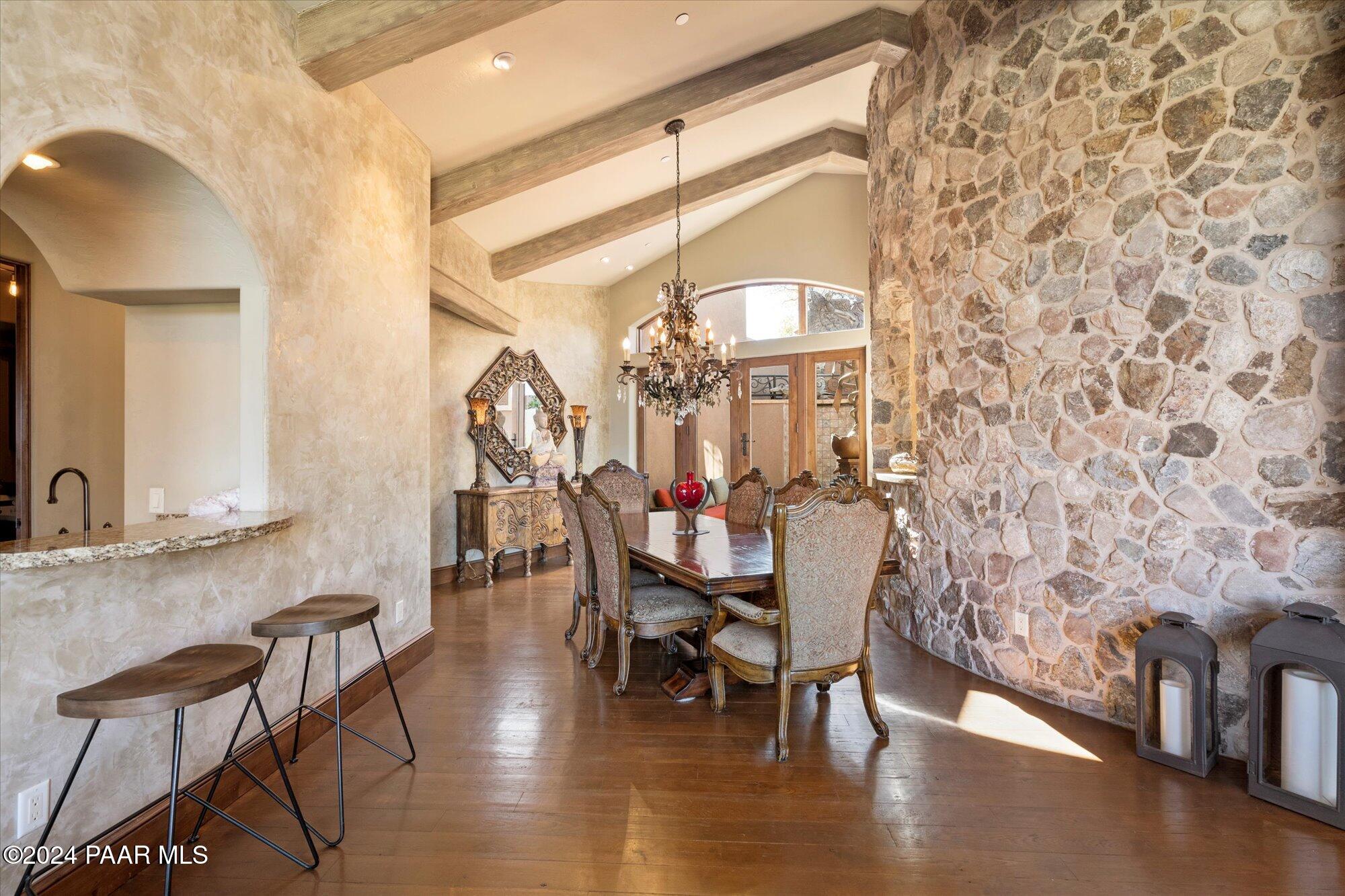5 Mingus Mountain Road Sedona, AZ 86336 - Photo 32 of 89 32-Dining Room _ Mini Bar
