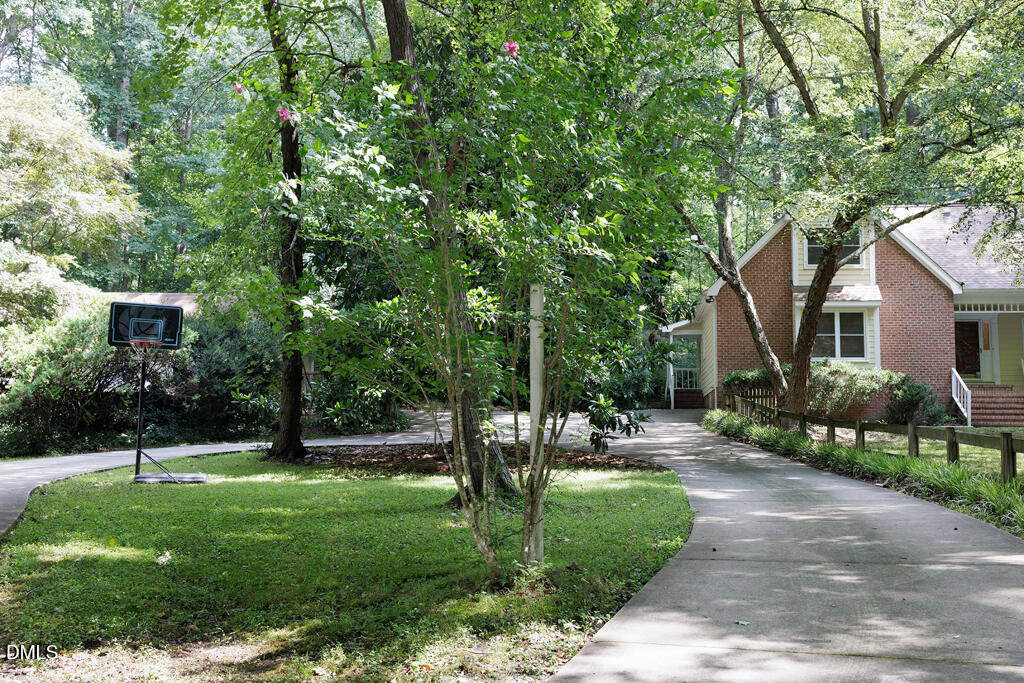 6512 Bakersfield Drive Raleigh, NC 27606 - Photo 5 of 30 MLS_6512 Bakersfield-15