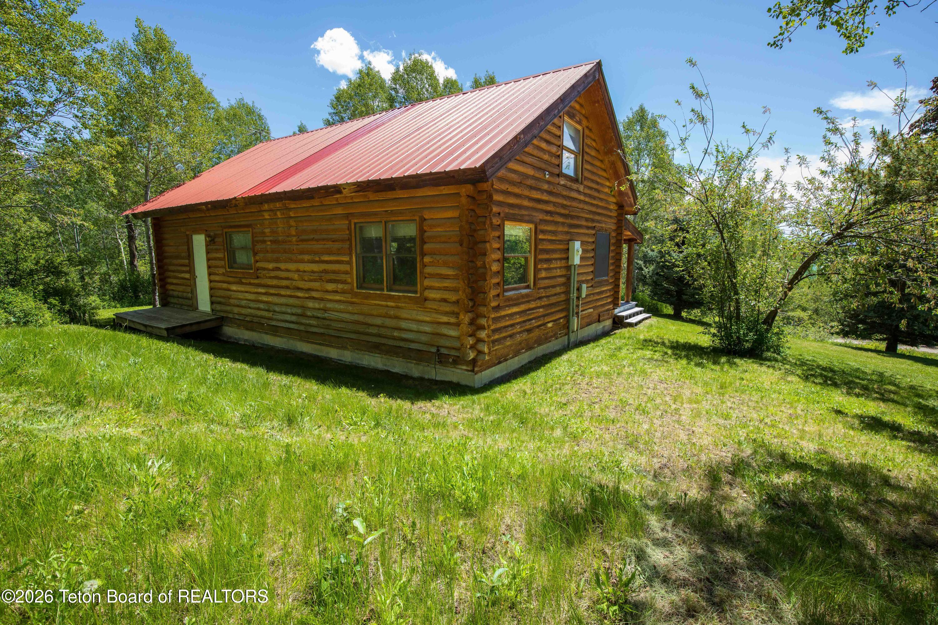 150 Chokecherry Drive Alpine, WY 83128 - Photo 41 of 53 150 Chokecherry_IMG_8826