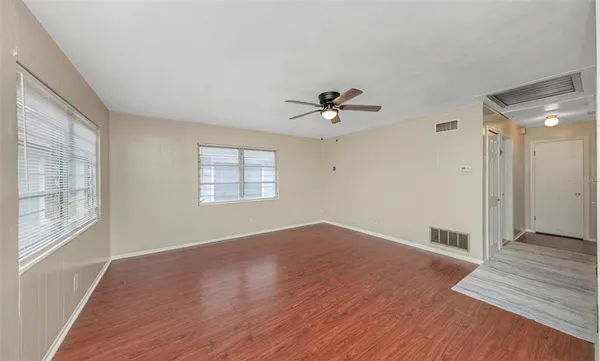 $1,850 | 2423 Auburn Street South, St. Petersburg, FL 33712