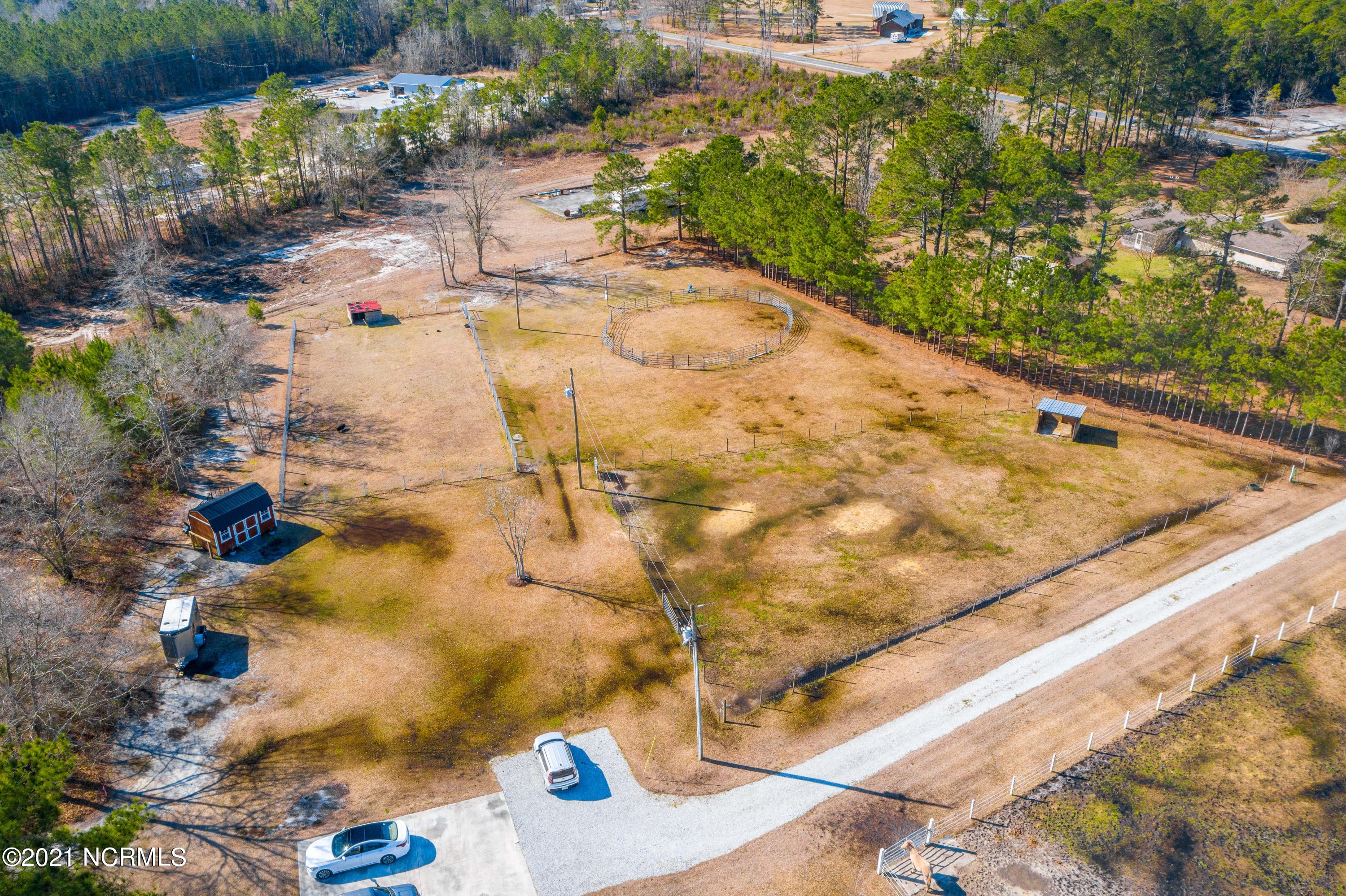 589 Coston Road Richlands, NC 28574 - Photo 21 of 45 589 Coston Road-21