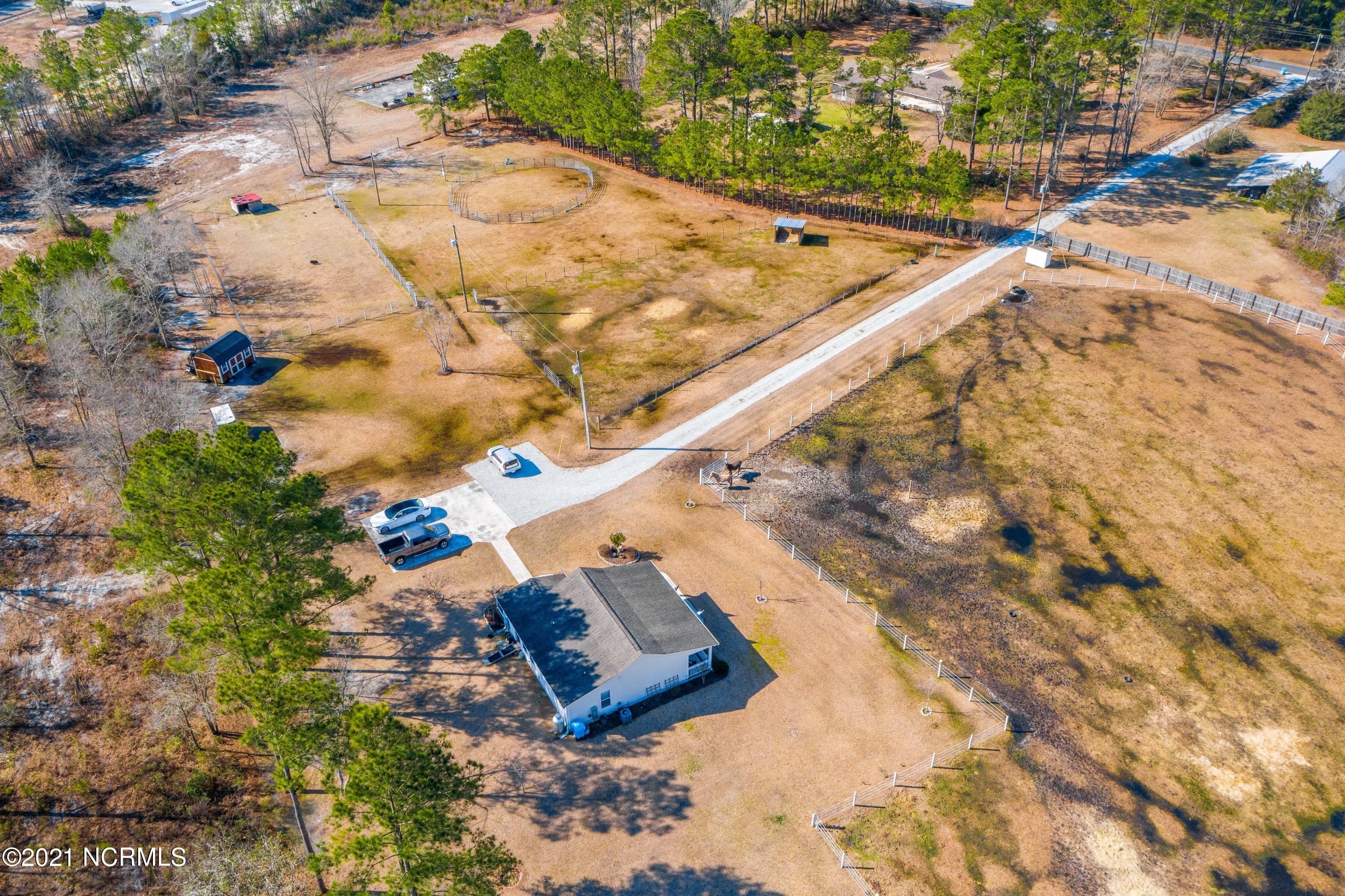 589 Coston Road Richlands, NC 28574 - Photo 22 of 45 589 Coston Road-22